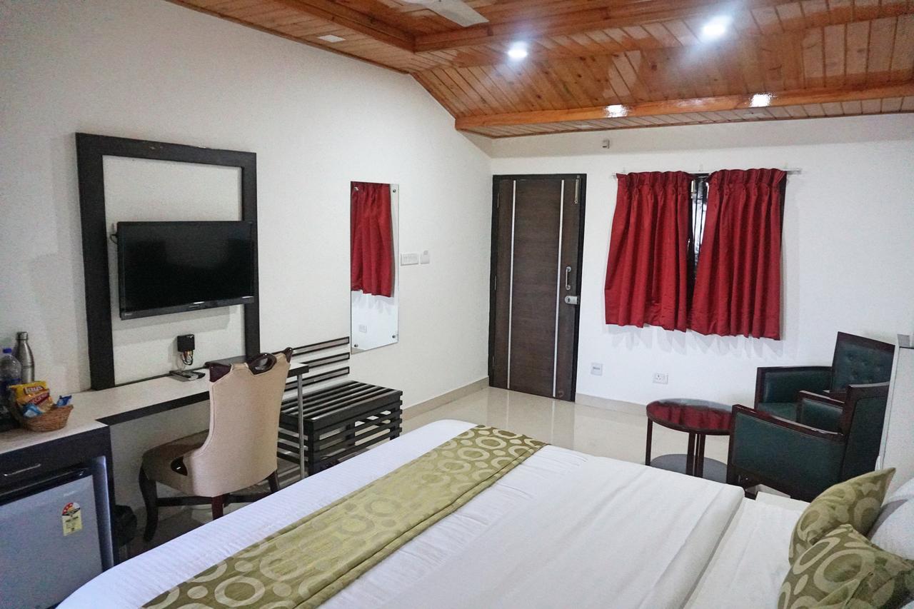 Ess & Bee Resorts Dharamshala Exteriör bild
